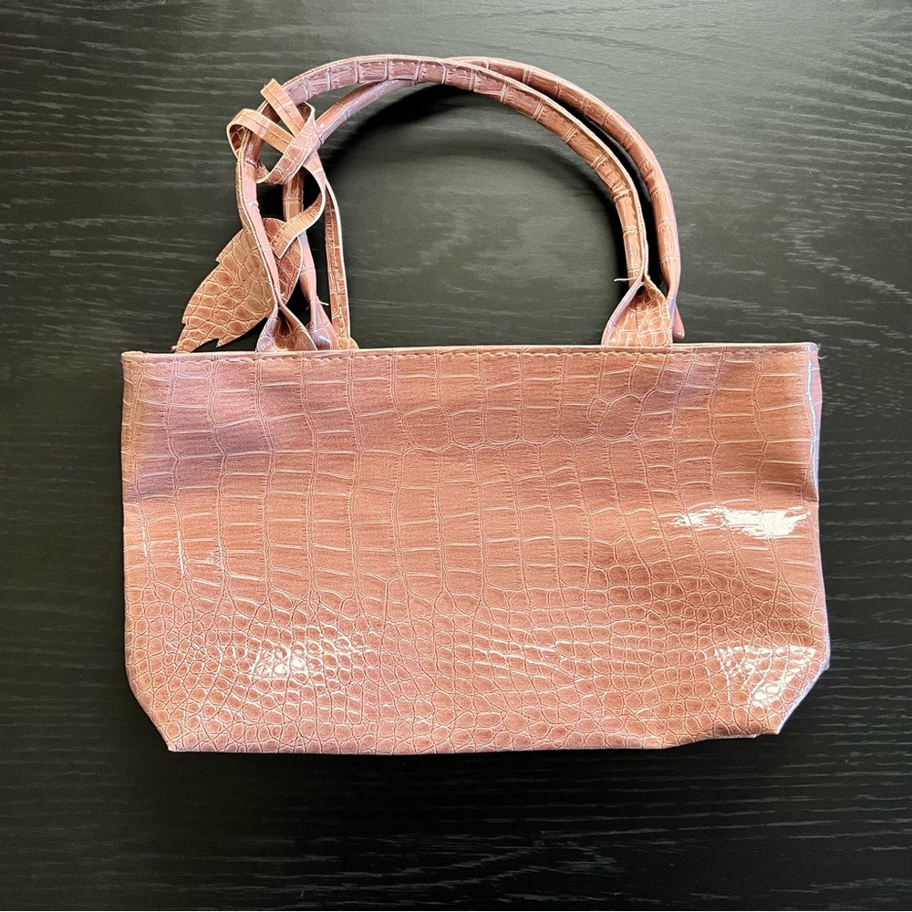 Women's Croc-Embossed Patent Tote Bag - Pink